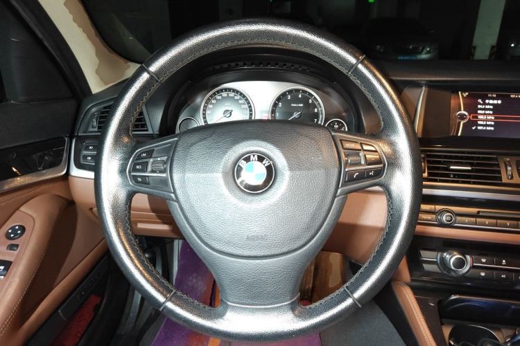 Used BMW 5 Series 2014 520i Elegant Edition Steering Wheel