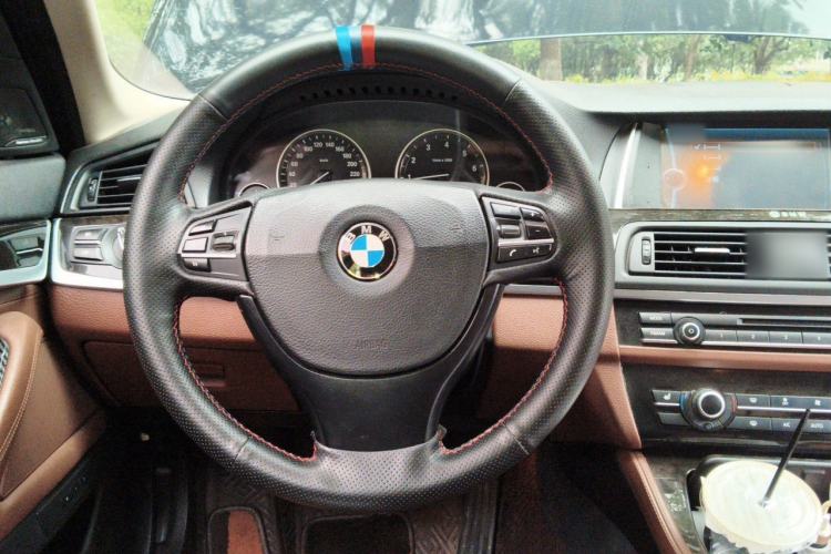 Used BMW 5 Series 2014 525Li Leading Model Steering Wheel