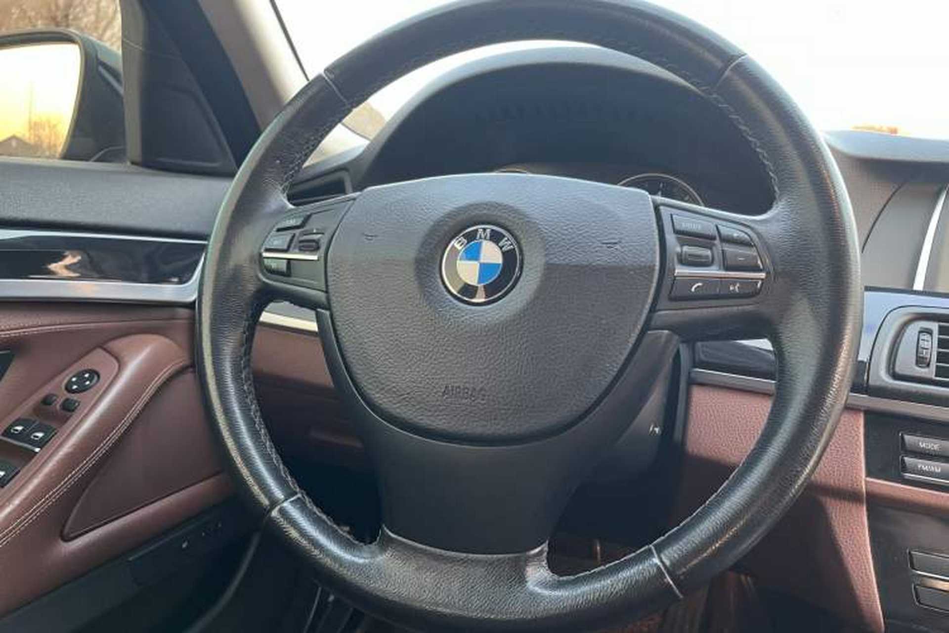 Used BMW 5 Series 2014 520Li Elegant Model Steering Wheel