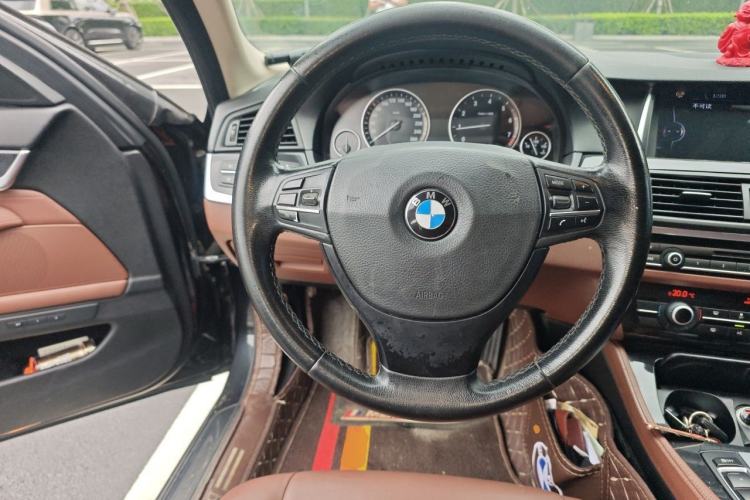 Used BMW 5 Series 2014 520Li Elegant Model Steering Wheel
