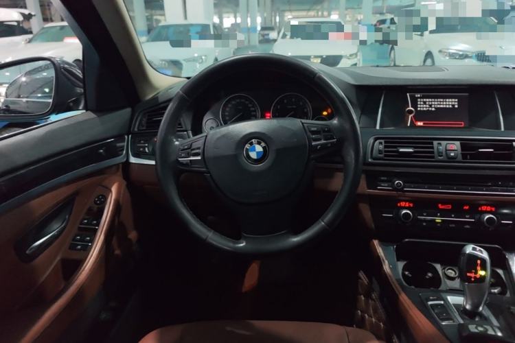 Used BMW 5 Series 2014 520Li Elegant Model Steering Wheel
