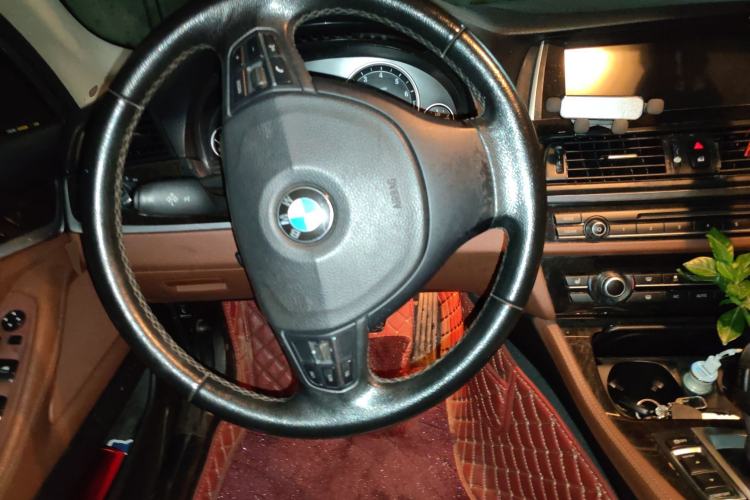 Used BMW 5 Series 2014 525Li Leading Model Steering Wheel