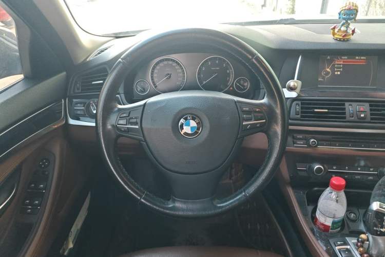 Used BMW 5 Series 2014 520Li Elegant Model Steering Wheel