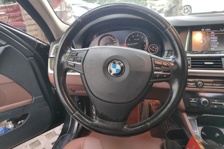 Used BMW 5 Series 2014 525Li Leading Model Steering Wheel