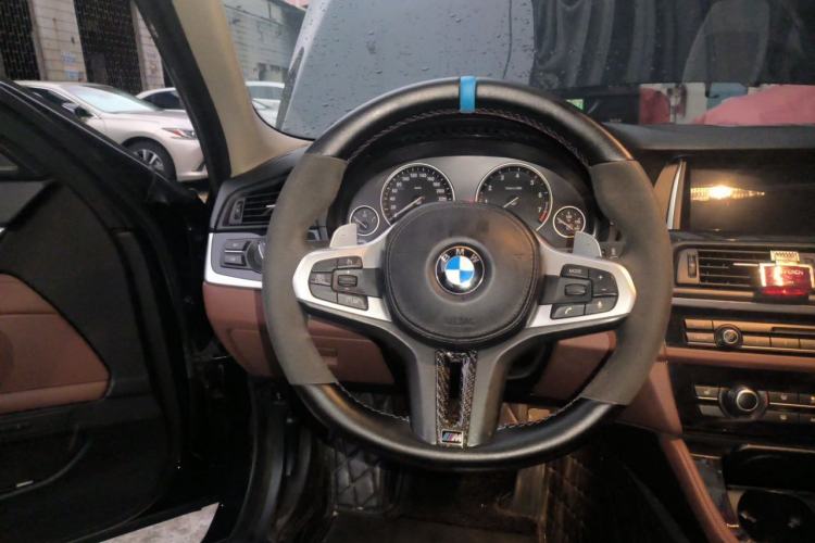 Used BMW 5 Series 2014 520i Touring Edition Steering Wheel