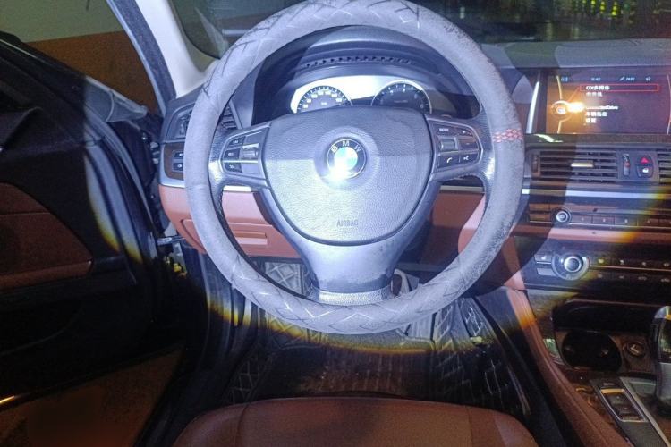 Used BMW 5 Series 2014 525Li Leading Model Steering Wheel