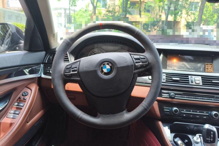 Used BMW 5 Series 2014 520Li Elegant Model Steering Wheel