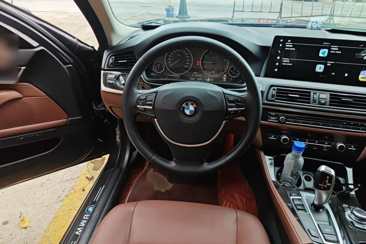 Used BMW 5 Series 2014 525Li Leading Model Steering Wheel