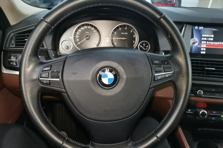Used BMW 5 Series 2014 525Li Leading Model Steering Wheel
