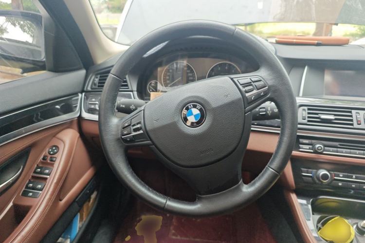 Used BMW 5 Series 2014 520Li Elegant Model Steering Wheel