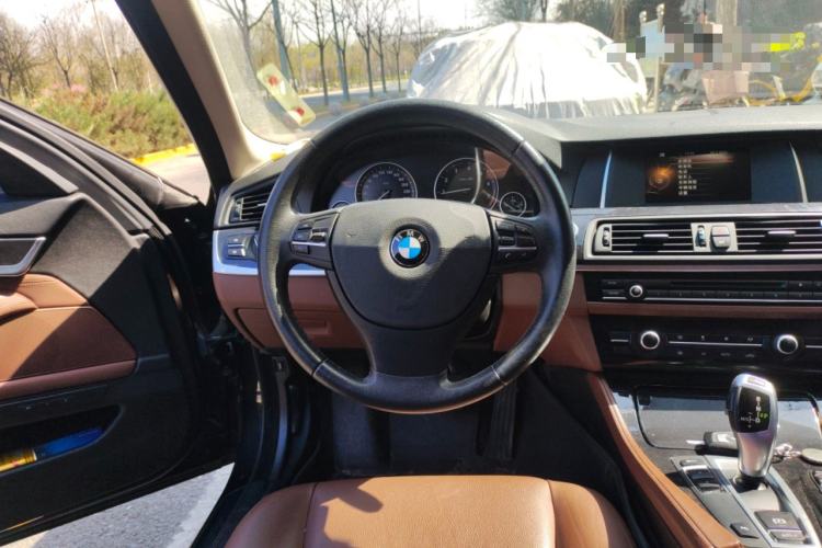 Used BMW 5 Series 2014 520Li Elegant Model Steering Wheel
