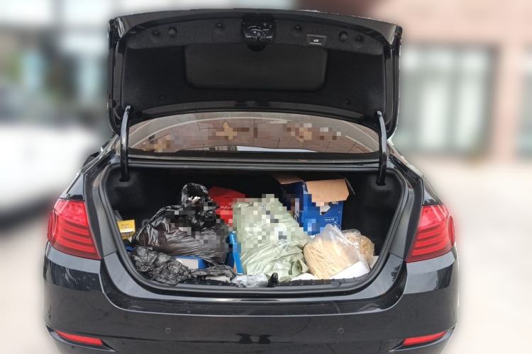 Used BMW 5 Series 2014 528Li xDrive Premium Edition Trunk