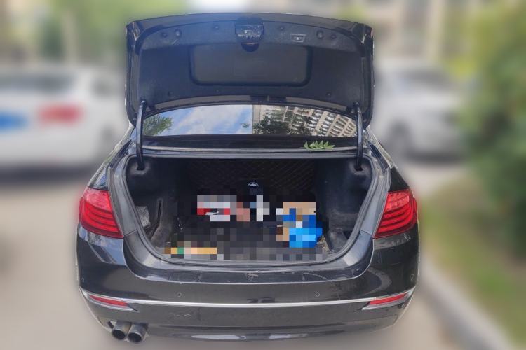 Used BMW 5 Series 2014 525Li Luxury Design Package Trunk
