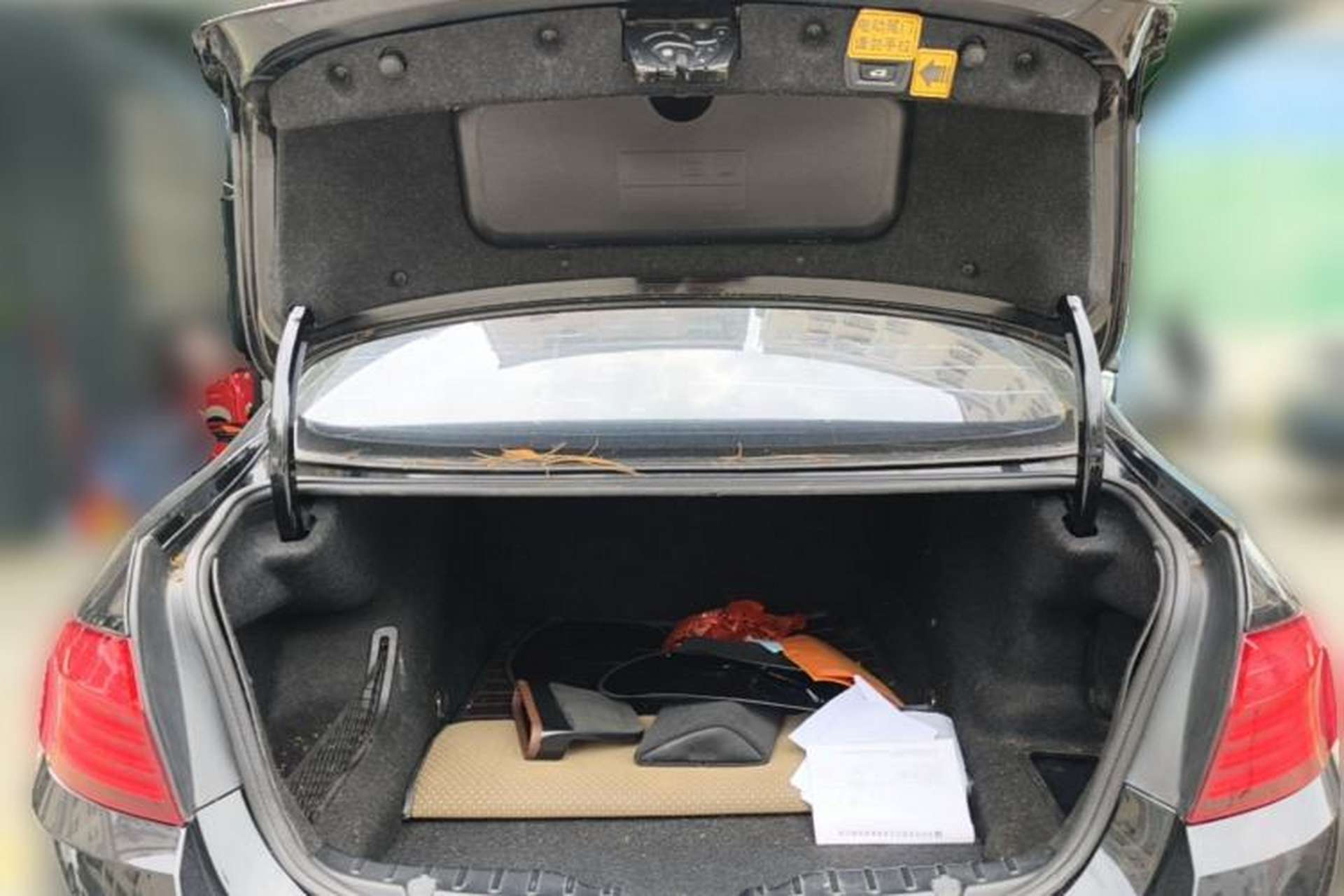 Used BMW 5 Series 2014 528Li Leading Model Trunk