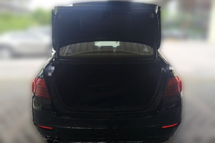 Used BMW 5 Series 2014 528Li Leading Model Trunk