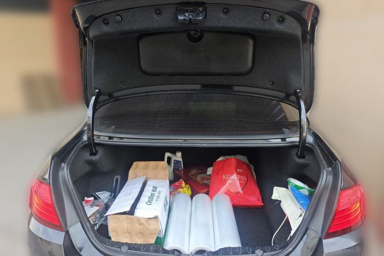 Used BMW 5 Series 2014 525Li Luxury Design Package Trunk