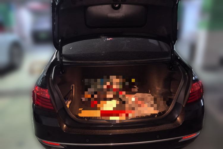 Used BMW 5 Series 2014 525Li Luxury Design Package Trunk