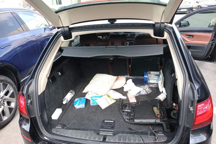 Used BMW 5 Series 2014 520i Touring Edition Trunk