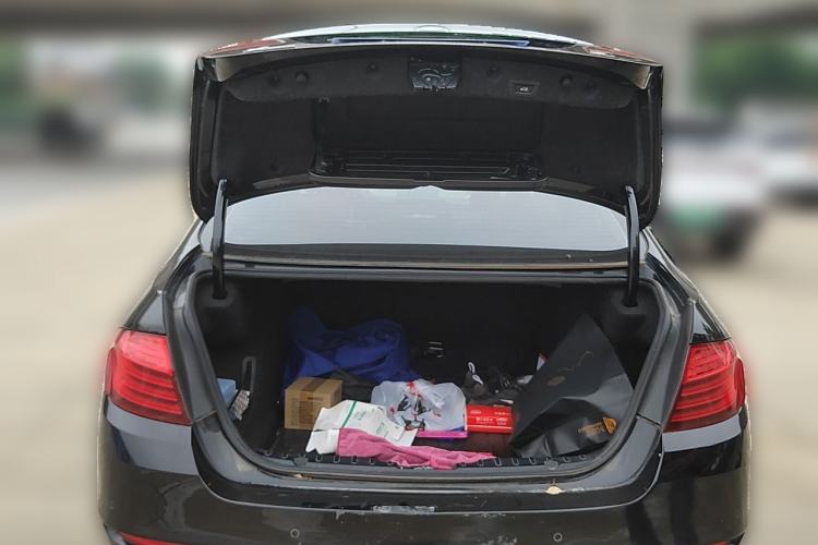 Used BMW 5 Series 2014 528Li xDrive Luxury Design Package Trunk