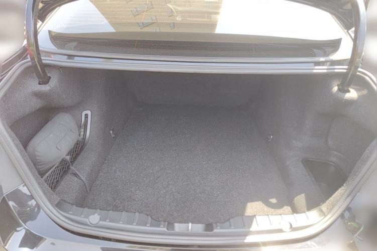 Used BMW 5 Series 2014 525Li Fashion Design Package Trunk