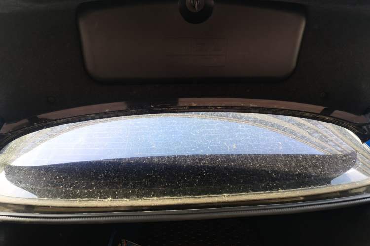 Used BMW 5 Series 2014 520Li Elegant Model Trunk