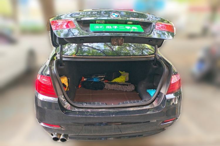 Used BMW 5 Series 2014 525Li Leading Model Trunk