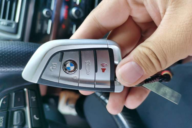 Used BMW 5 Series 2014 528Li Leading Model Vehicle Key