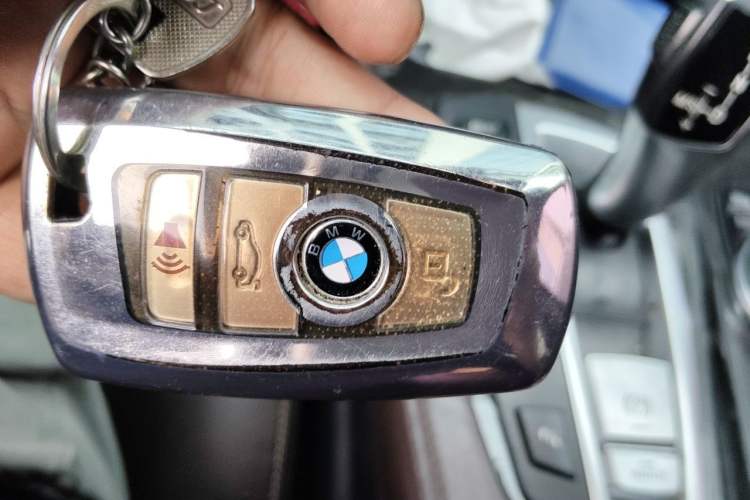 Used BMW 5 Series 2014 525Li Luxury Design Package Vehicle Key