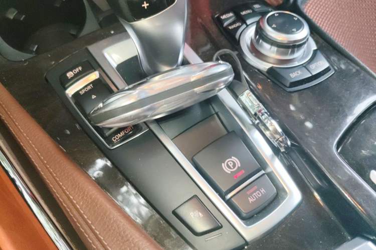 Used BMW 5 Series 2014 525Li Leading Model Vehicle Key