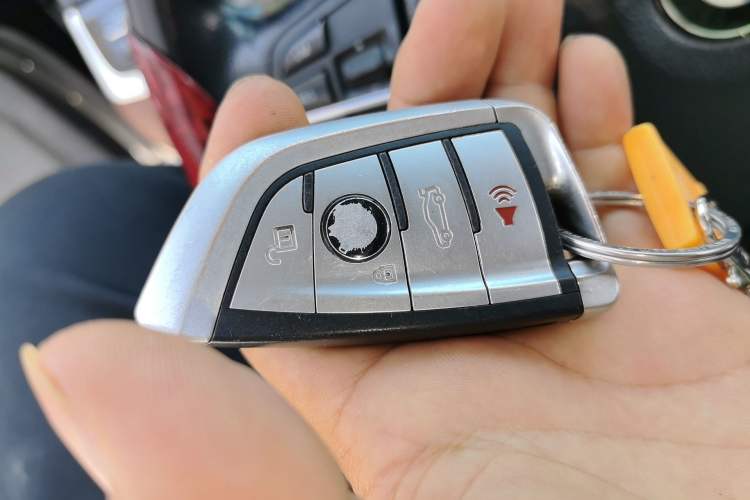 Used BMW 5 Series 2014 525Li Leading Model Vehicle Key