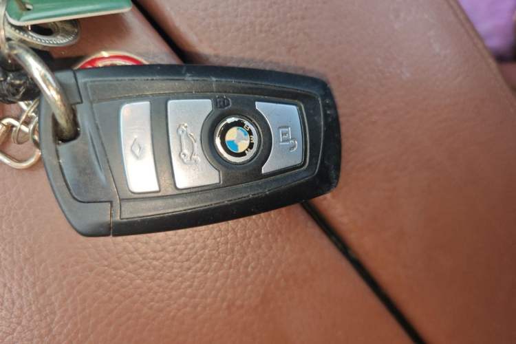 Used BMW 5 Series 2014 520Li Elegant Model Vehicle Key