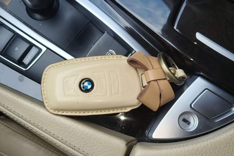 Used BMW 5 Series 2014 528Li Leading Model Vehicle Key