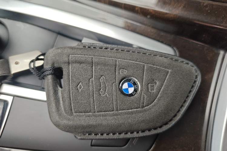 Used BMW 5 Series 2014 528Li Leading Model Vehicle Key