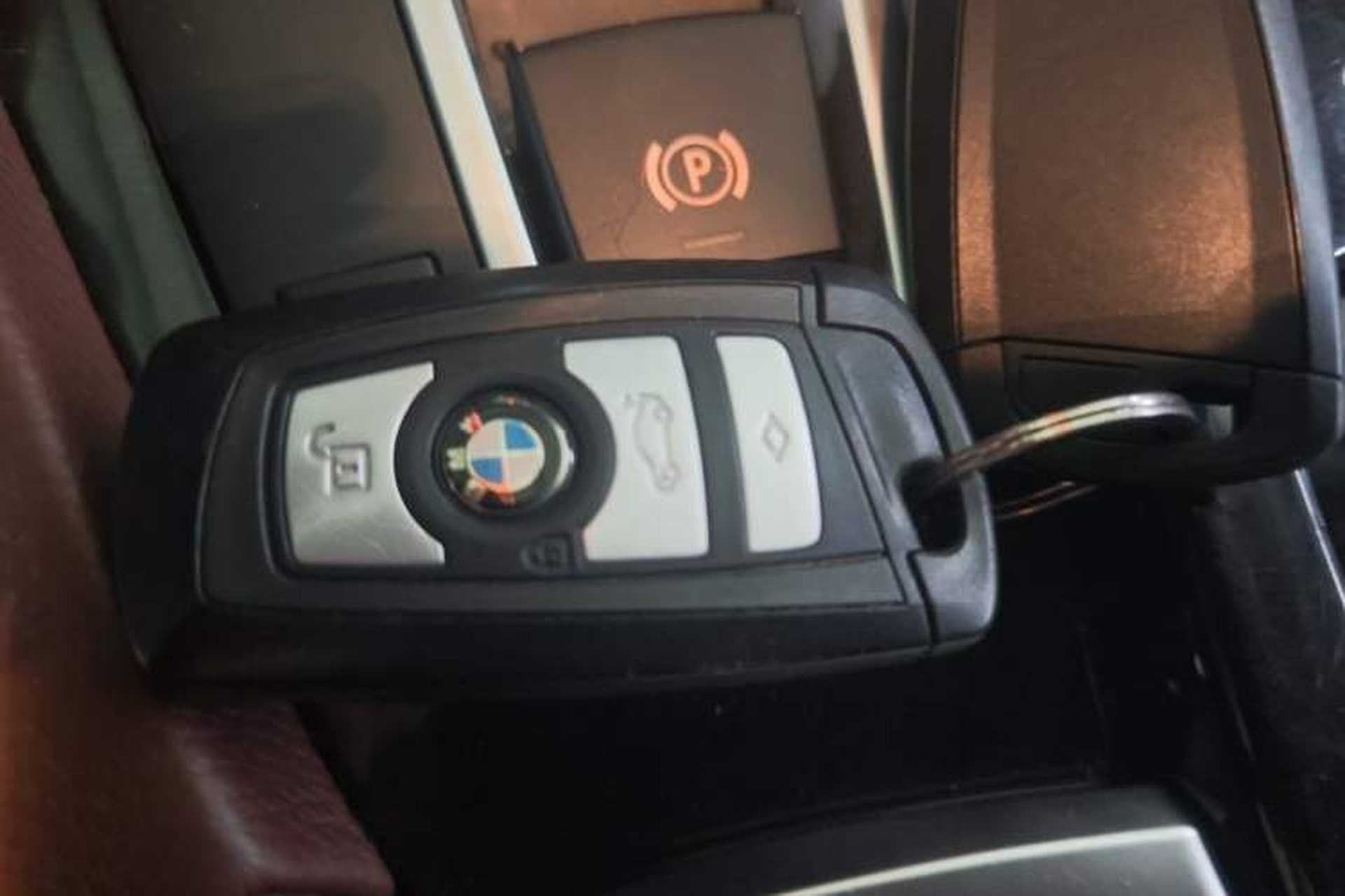 Used BMW 5 Series 2014 525Li Leading Model Vehicle Key