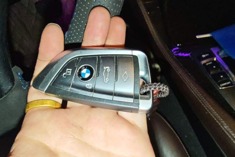 Used BMW 5 Series 2014 525Li Luxury Design Package Vehicle Key