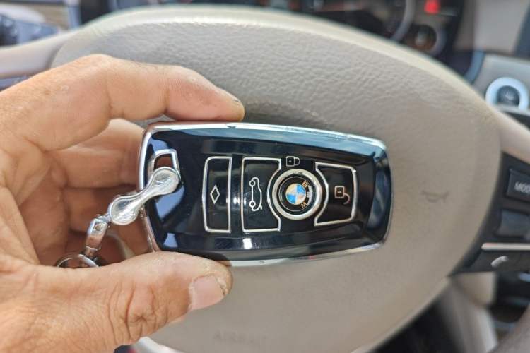 Used BMW 5 Series 2014 525Li Fashion Design Package Vehicle Key
