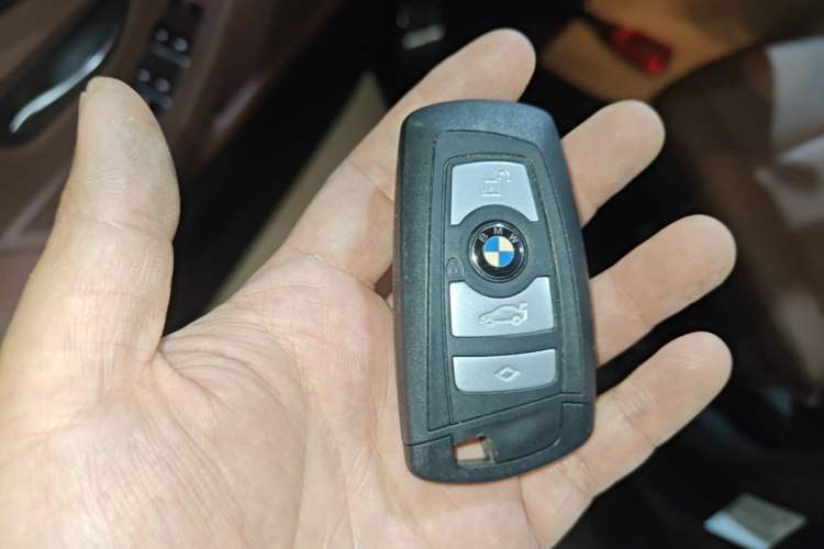 Used BMW 5 Series 2014 520Li Elegant Model Vehicle Key