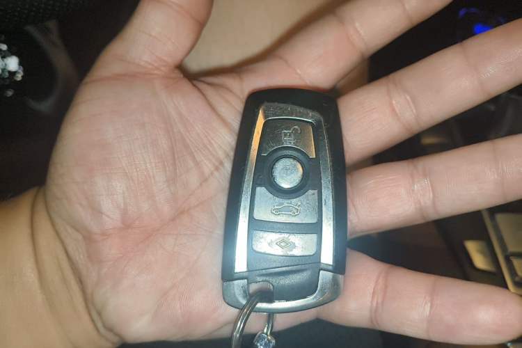 Used BMW 5 Series 2014 520Li Elegant Model Vehicle Key