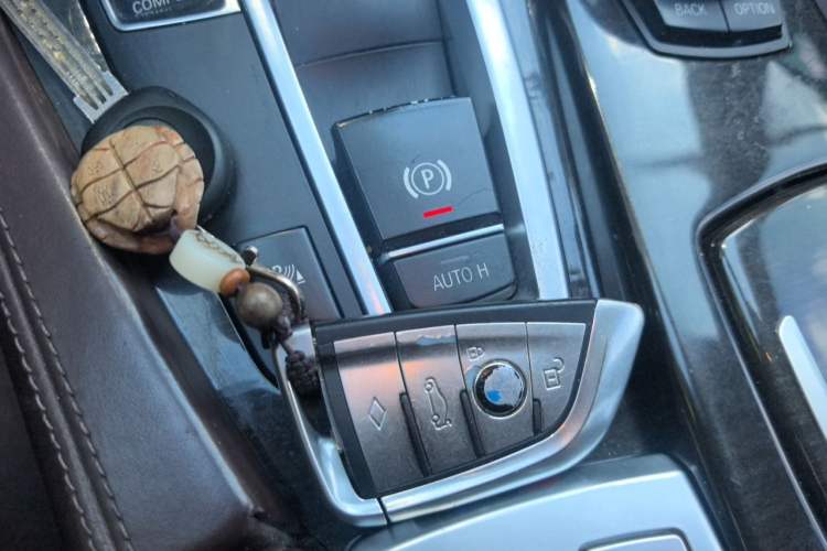 Used BMW 5 Series 2014 525Li Luxury Design Package Vehicle Key