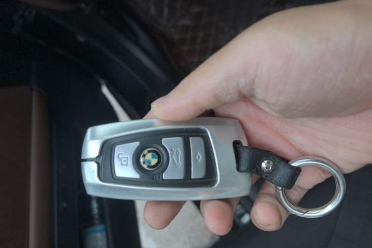 Used BMW 5 Series 2014 520Li Elegant Model Vehicle Key