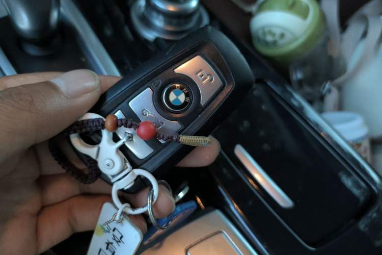 Used BMW 5 Series 2014 520Li Elegant Model Vehicle Key