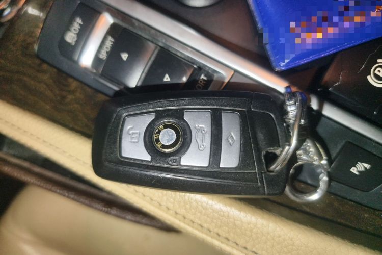 Used BMW 5 Series 2014 525Li Leading Model Vehicle Key