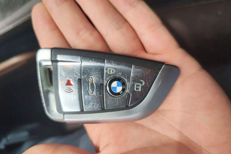 Used BMW 5 Series 2014 525Li Luxury Design Package Vehicle Key