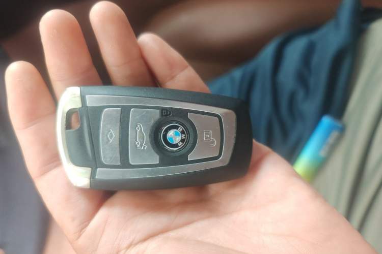 Used BMW 5 Series 2014 520Li Elegant Model Vehicle Key