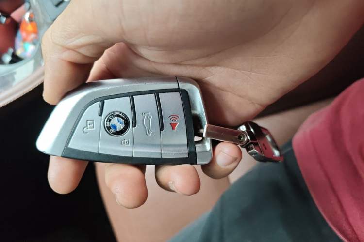 Used BMW 5 Series 2014 525Li Leading Model Vehicle Key
