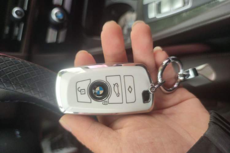 Used BMW 5 Series 2014 525Li Luxury Design Package Vehicle Key