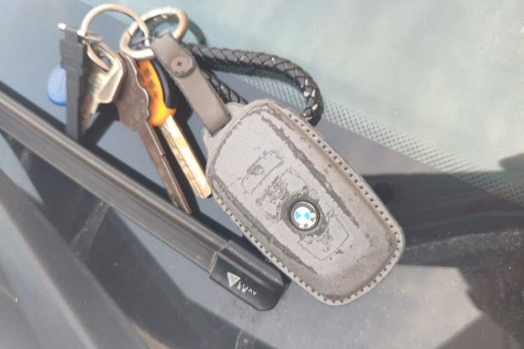 Used BMW 5 Series 2014 520Li Elegant Model Vehicle Key