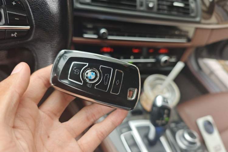 Used BMW 5 Series 2014 525Li Leading Model Vehicle Key