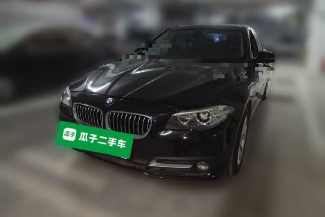 Ojetý BMW 5 Series 2014 520Li Elegant Model