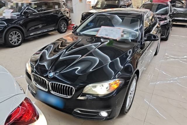 BMW 5 Series 2014 530Li Luxury Design Package с пробегом